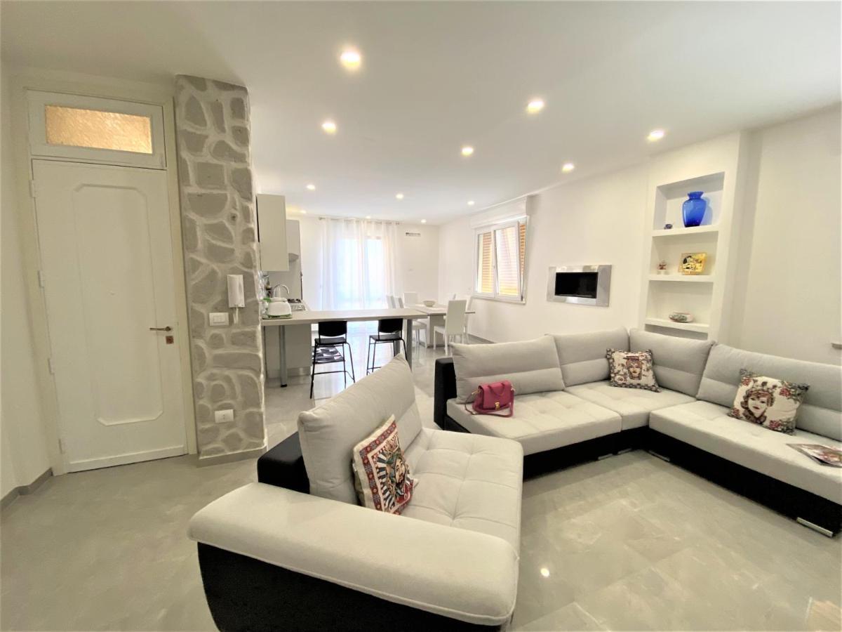 Melitta Apartment Giardini Naxos Exteriér fotografie