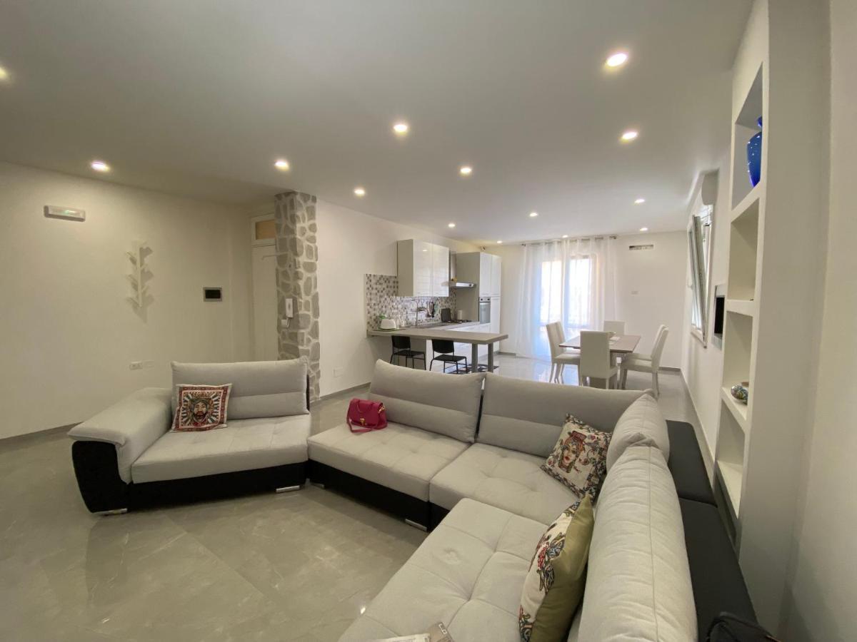 Melitta Apartment Giardini Naxos Exteriér fotografie